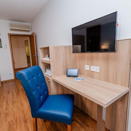 Parkhotel St.Leonhard Uberlingen Buitenkant foto