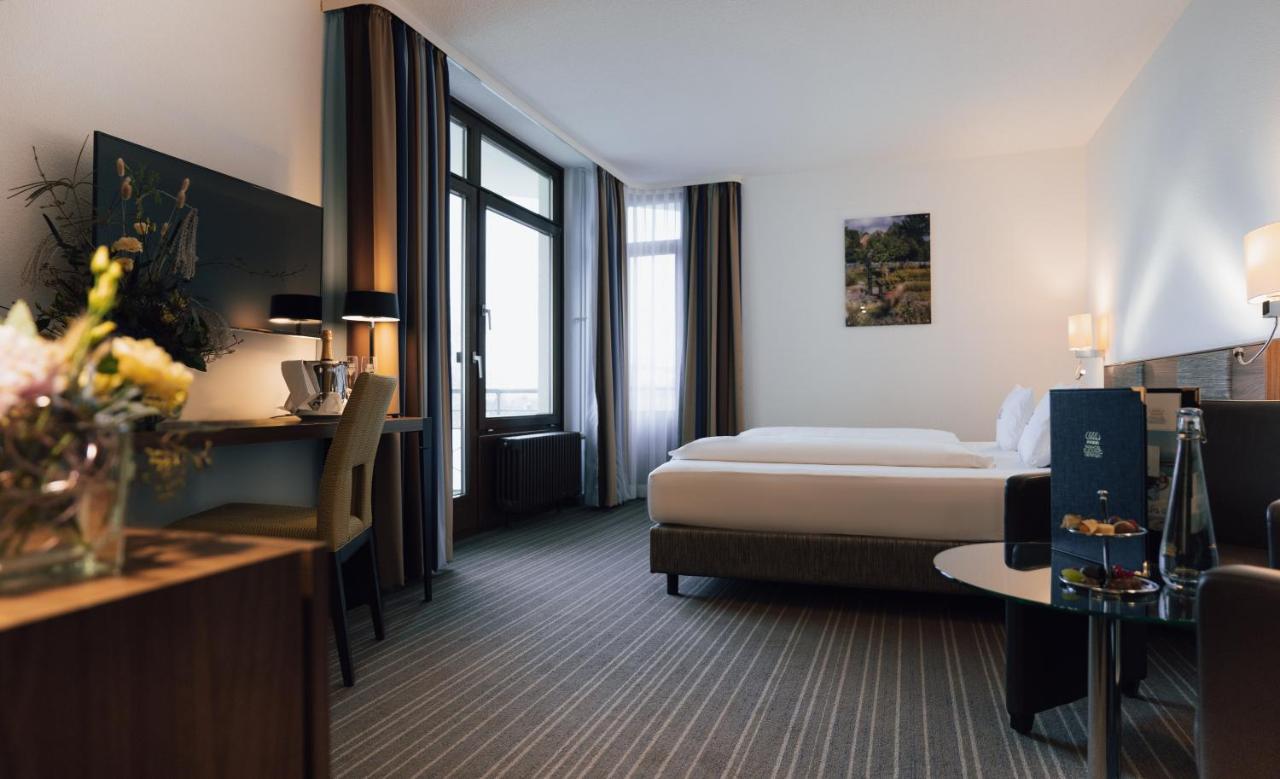 Parkhotel St.Leonhard Uberlingen Buitenkant foto
