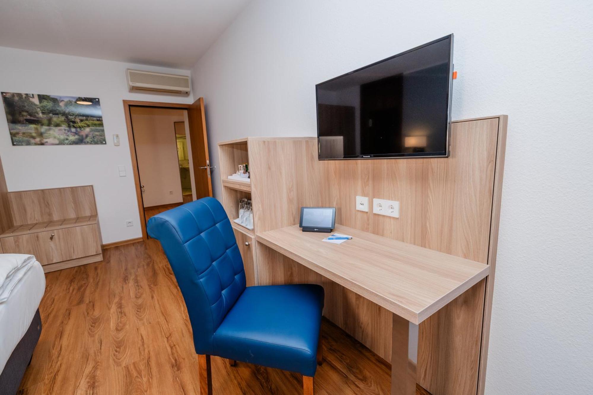 Parkhotel St.Leonhard Uberlingen Buitenkant foto